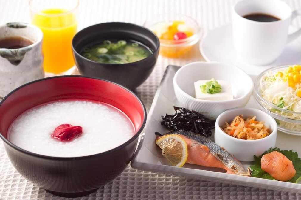 14 gün boyunca Japon diyetinin yemekleri